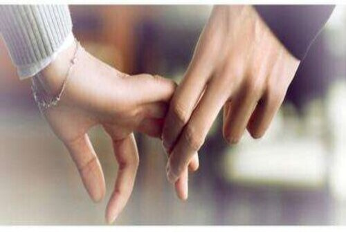 没结婚房子能够写两个人的名字吗